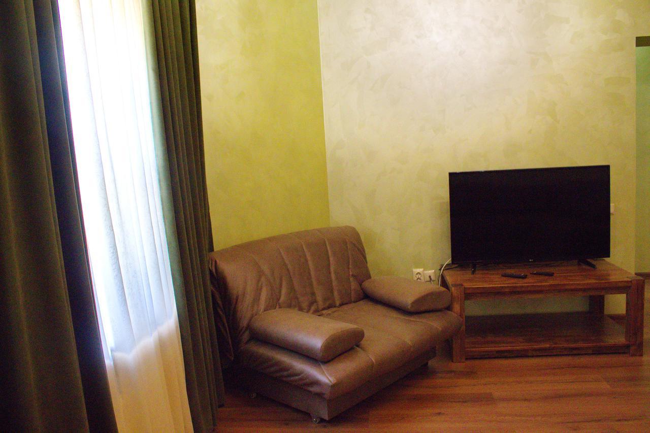 Smotrytska Vezha Hotel Kamianets-Podilskyi Luaran gambar