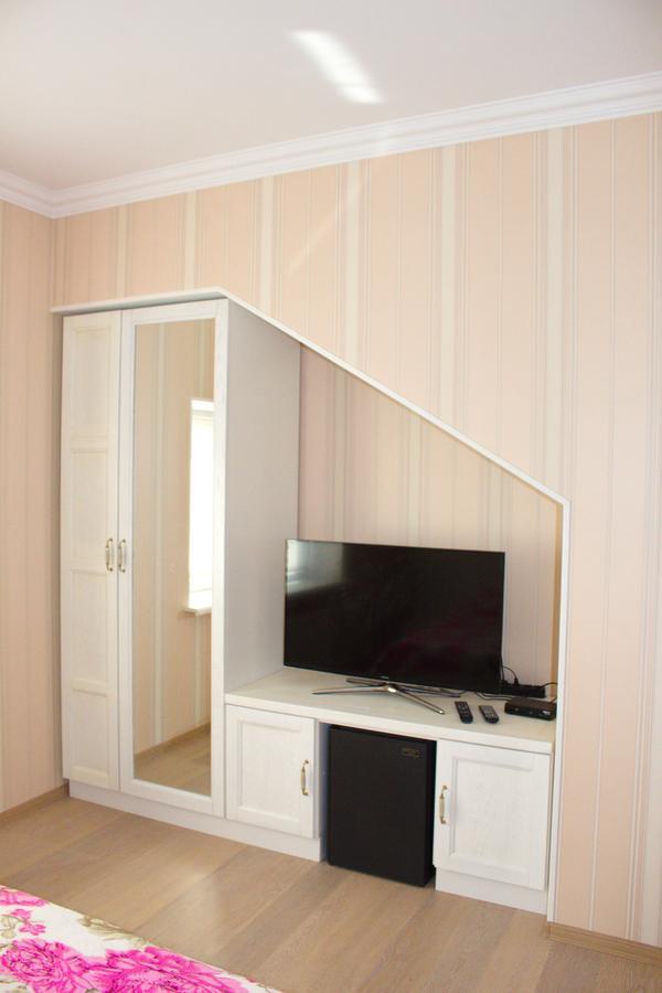 Smotrytska Vezha Hotel Kamianets-Podilskyi Luaran gambar
