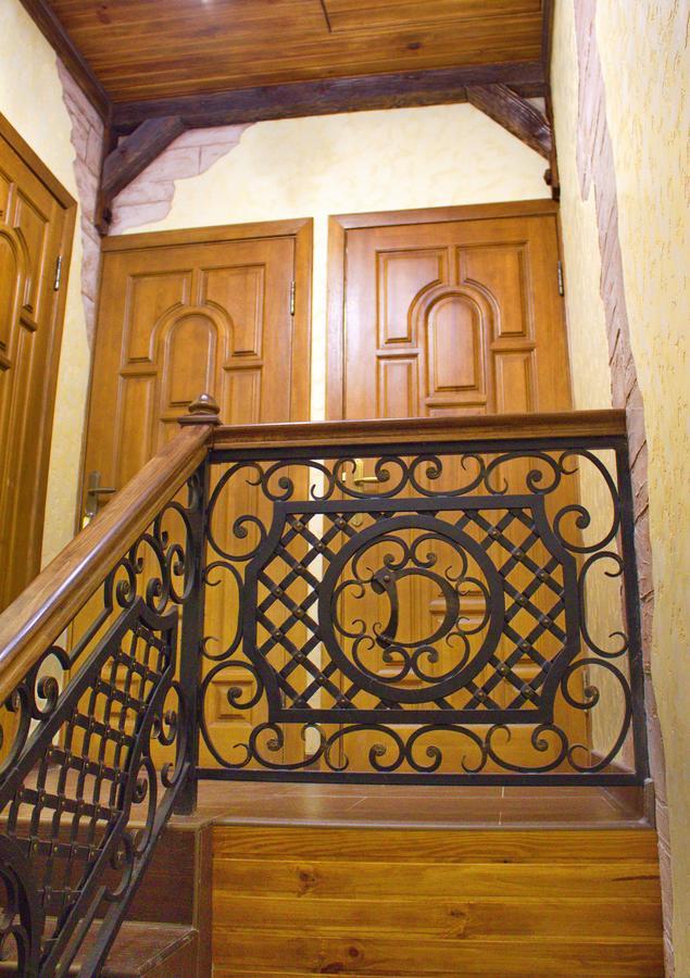 Smotrytska Vezha Hotel Kamianets-Podilskyi Luaran gambar