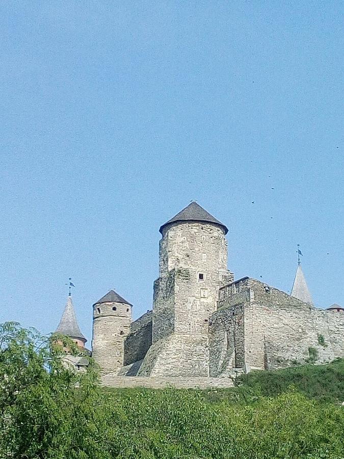 Smotrytska Vezha Hotel Kamianets-Podilskyi Luaran gambar